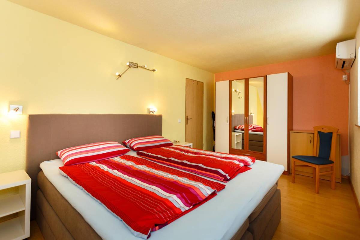 Apartments Familie Vujec Skrbčići Exteriér fotografie
